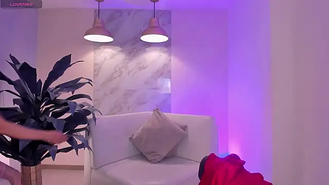 BeccaBaxter online show from 11-06-25, 06:20