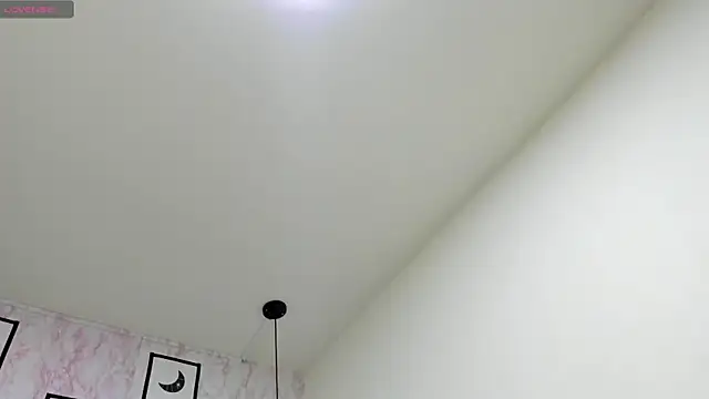 Raichell  online show from 04-07-26, 03:51