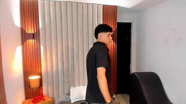 Justin mack online show from 02-05-25, 06:15