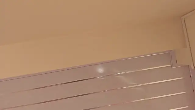 Snapshot of leahaltomm chatting on 03-17-25, 06:32 leahaltomm online show from 03-17-25, 06:32