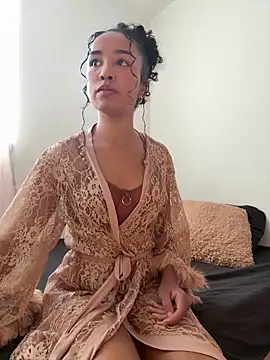 leahaltomm online show from 02-04-26, 02:01