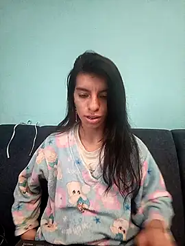 Ariell Kieran online show from 11-21-25, 08:51