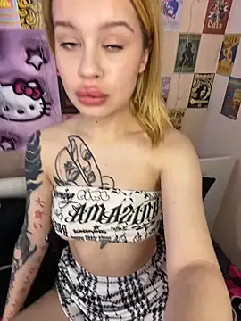 RozaliyRi online show from 02-07-25, 09:37