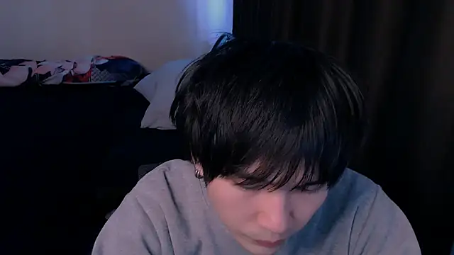 Snapshot of rennnuts chatting on 01-12-26, 11:26 rennnuts online show from 01-12-26, 11:26