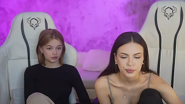 Snapshot of Milana_angell chatting on 02-28-25, 03:59 Milana angell online show from 02-28-25, 03:59