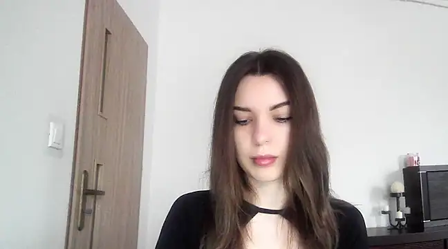 aurora lust online show from 03-11-25, 07:37