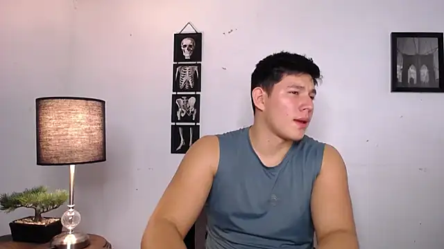 JamesCr  online show from 11-20-25, 02:12