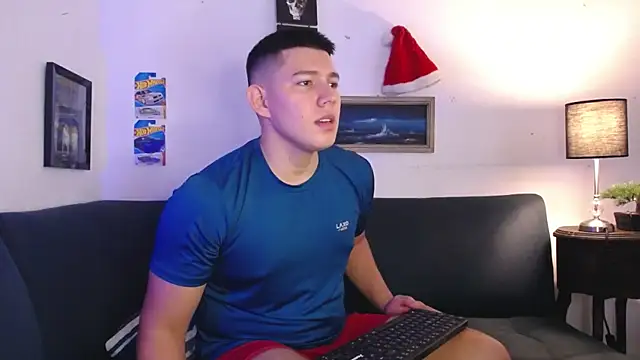 JamesCr  online show from 11-29-25, 02:42