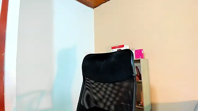 Violetta 0 online show from 03-03-26, 12:22