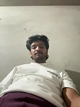 Snapshot of Chintu2408 chatting on 01-17-26, 02:11 Chintu2408 online show from 01-17-26, 02:11