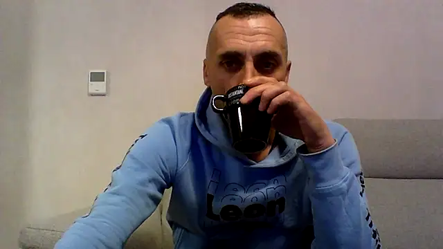 Snapshot of ANGELSANTAMARIA- chatting on 11-09-25, 11:25 ANGELSANTAMARIA- online show from 11-09-25, 11:25