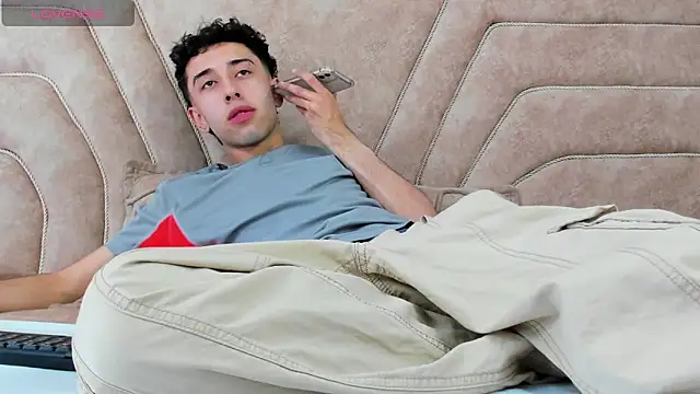 erickblaze wm online show from 02-19-25, 02:01