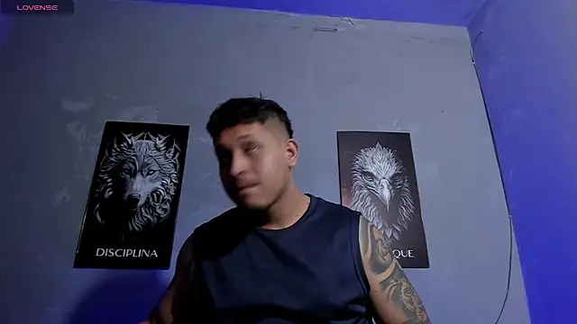 JohanSmith online show from 03-12-26, 02:07