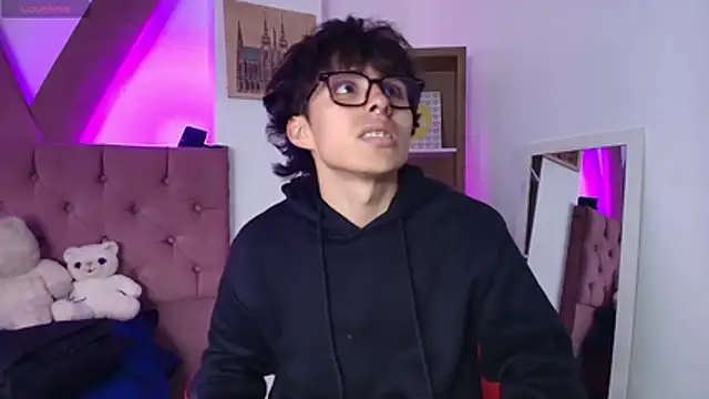 PepperTwink online show from 03-23-26, 04:00