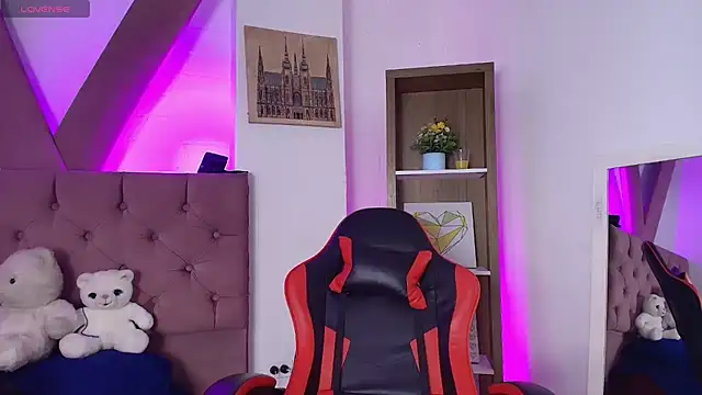 PepperTwink online show from 03-25-26, 04:13