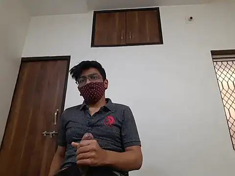 Snapshot of kk77102 chatting on 02-24-25, 06:49 kk77102 online show from 02-24-25, 06:49