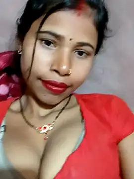 Snapshot of Miss_triha chatting on 02-27-25, 09:36 Miss triha online show from 02-27-25, 09:36