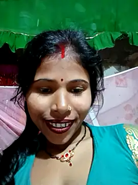 Snapshot of Miss_triha chatting on 03-15-25, 01:08 Miss triha online show from 03-15-25, 01:08