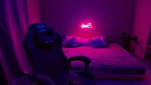 YourMegan online show from 02-19-25, 01:40