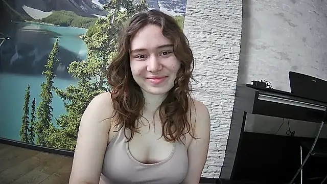 girliemilk online show from 02-10-26, 07:45