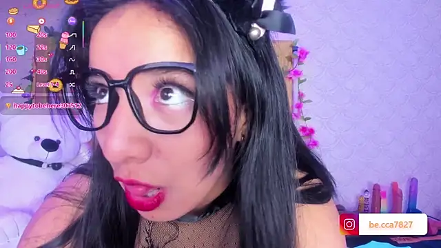 Snapshot of BeccaMathew chatting on 10-23-25, 01:16 BeccaMathew online show from 10-23-25, 01:16