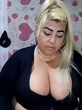 BonniAdams online show from 11-26-25, 06:14