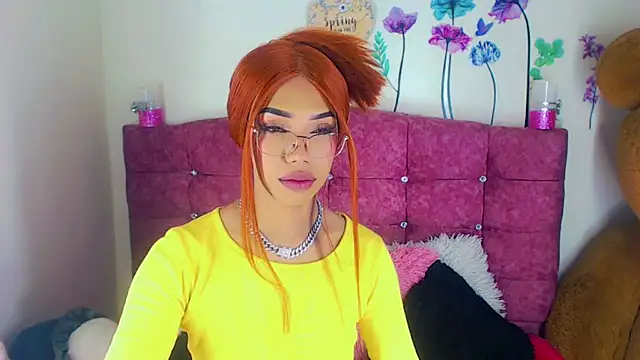 Khloe Leal online show from 03-17-25, 01:14