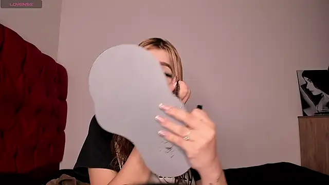 akirahattori online show from 04-25-26, 04:48