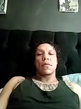 0nn0sk8 online show from 04-28-26, 07:41