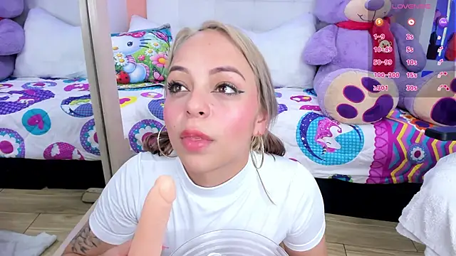 miss  lizeth online show from 02-06-25, 09:38