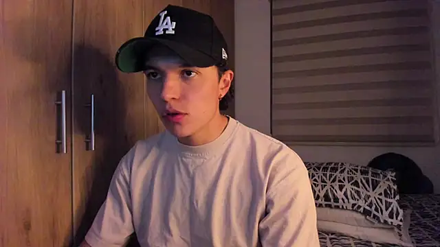 Mastrangelo xxx online show from 09-26-25, 03:21