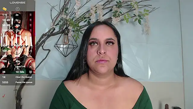 Pamela Rut  online show from 07-22-26, 07:49