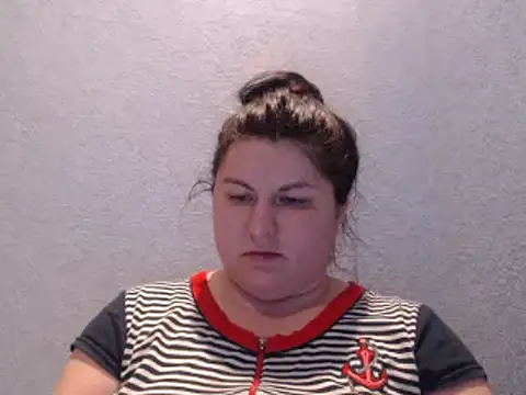 KiraSwee online show from 01-30-25, 04:13