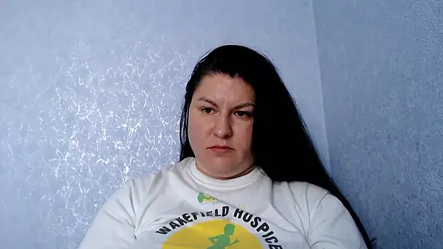 KiraSwee online show from 09-11-25, 10:37