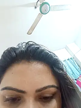 Snapshot of blue-berry07 chatting on 12-15-25, 10:25 blue-berry07 online show from 12-15-25, 10:25