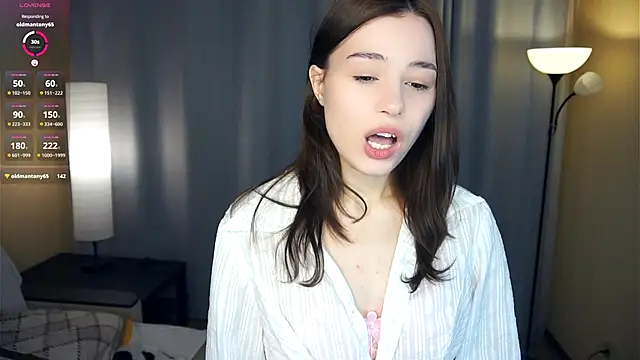 Snapshot of EleneBrach chatting on 12-02-25, 06:41 EleneBrach online show from 12-02-25, 06:41