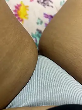 tunenarica22 online show from 04-25-26, 04:59