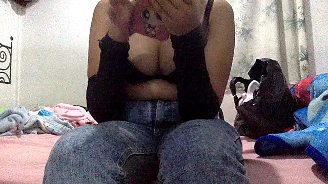 sharonlopez9611 online show from 05-24-26, 03:33