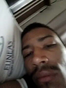 Mineirinho043 online show from 03-15-25, 10:46