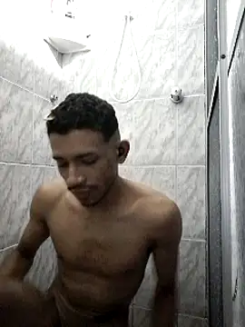 Mineirinho043 online show from 03-18-25, 07:42