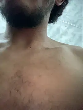 Mineirinho043 online show from 10-12-25, 04:44