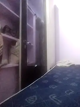 Snapshot of neha007-K chatting on 09-18-25, 06:43 neha007-K online show from 09-18-25, 06:43