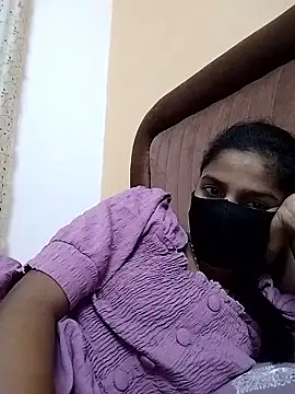 fuungirl38 online show from 04-11-26, 08:57