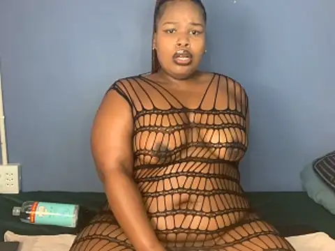 Cuddle Bear online show from 02-07-26, 05:38