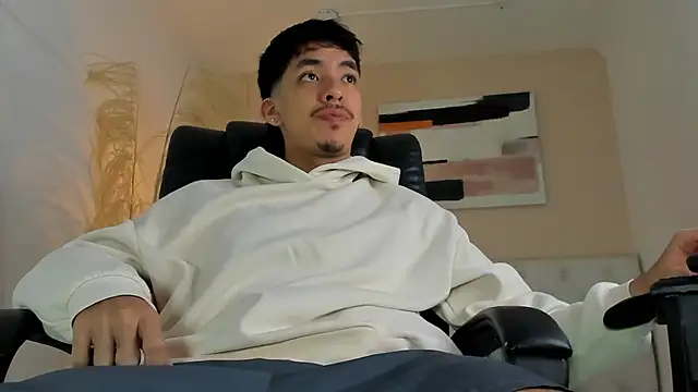 ISAAC CRYSTON online show from 12-13-25, 10:37