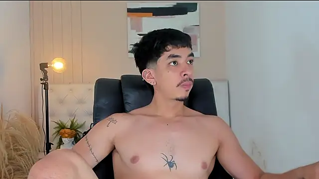 ISAAC CRYSTON online show from 02-09-26, 09:30