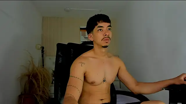 ISAAC CRYSTON online show from 02-16-26, 10:06