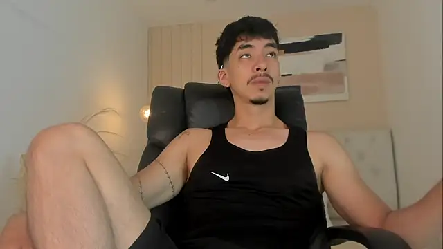 ISAAC CRYSTON online show from 02-28-26, 09:49