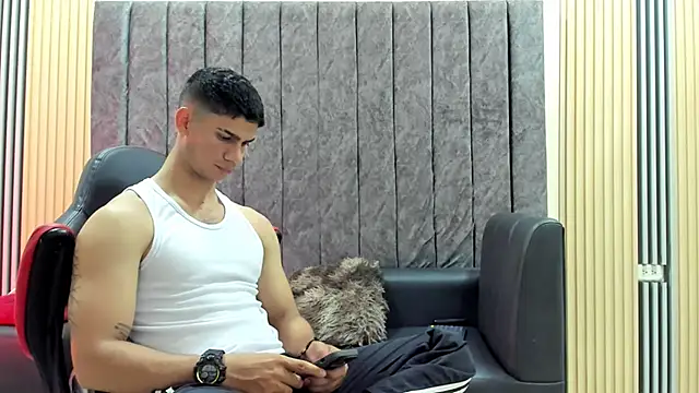 ANDRES STUD online show from 02-06-26, 03:33