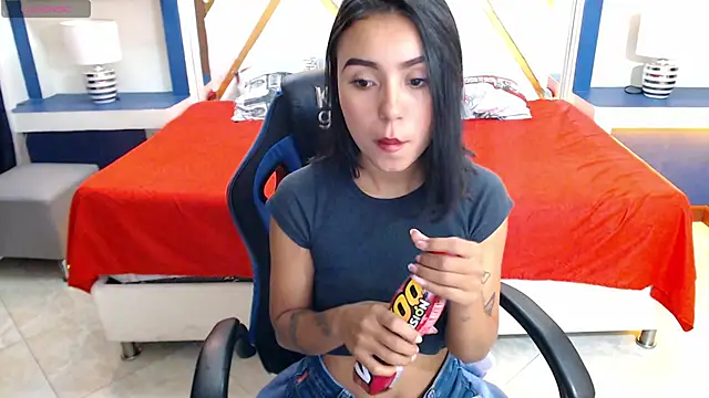 julieta fn online show from 03-07-26, 05:32